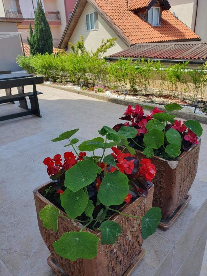 Студия Лилия Carevo Exterior foto